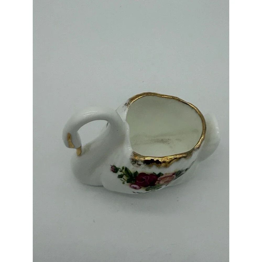 Royal Albert Old Country Roses Porcelain English Swan Trinket Dish Figurine 2.5